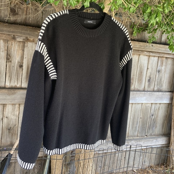Black Sweater with Black and White Stripe Detail - Picture 6 of 9